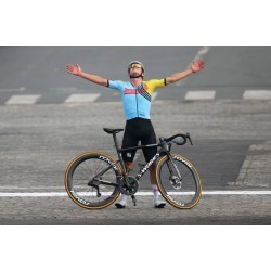 En "Grand Slam" som 26-årig: Evenepoel skriver cykelhistorie på ny En "Grand Slam" som 26-årig: Evenepoel skriver cykelhistorie på ny